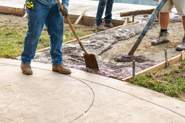 Best Concrete Walkway Installation  in Fairmont, WV