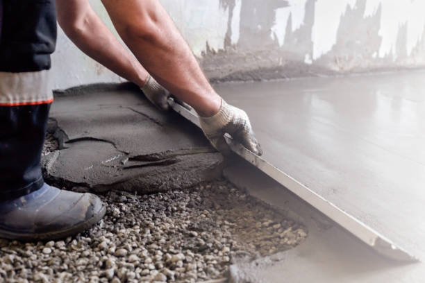 Best Custom Concrete Contractor  in Fairmont, WV